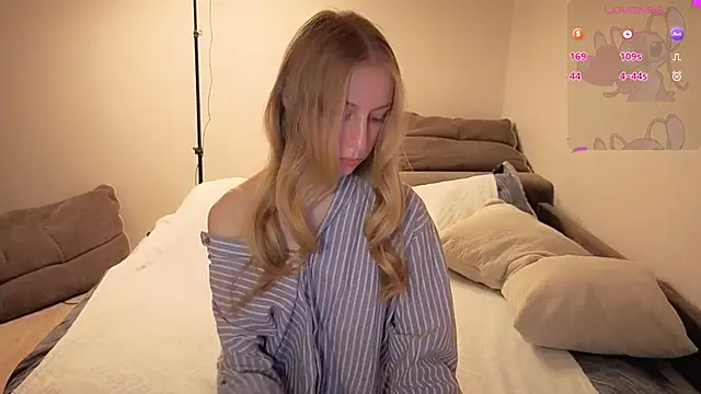 Sweet xx Gold online show from 11.18.25