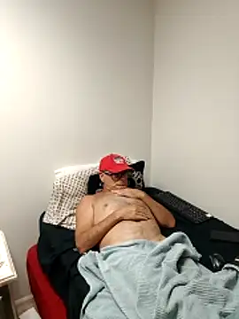 pareja-40-20 online show from 03.08.26