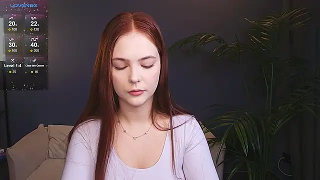 Snapshot of jolly_bean chatting on 10.08.25 jolly bean online show from 10.08.25