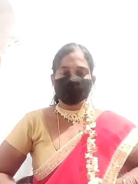 Snapshot of Naina_telugu_ chatting on 10.21.25 Naina telugu online show from 10.21.25