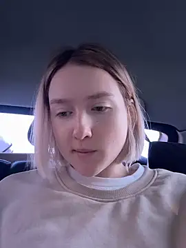 EmilyMood online show from 09.20.25