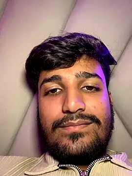 Snapshot of the_Shinchan@xh chatting on 10.23.25 the Shinchanxh online show from 10.23.25