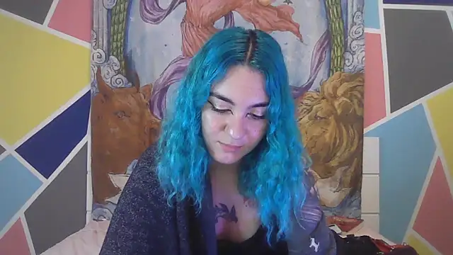 Snapshot of peetitefairy chatting on 10.02.25 peetitefairy online show from 10.02.25