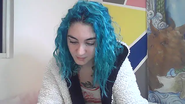 Snapshot of peetitefairy chatting on 10.16.25 peetitefairy online show from 10.16.25