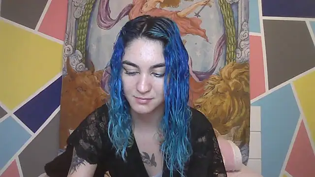 Snapshot of peetitefairy chatting on 11.11.25 peetitefairy online show from 11.11.25