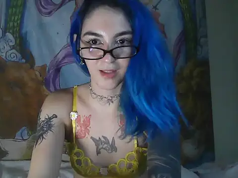 peetitefairy online show from 11.28.25