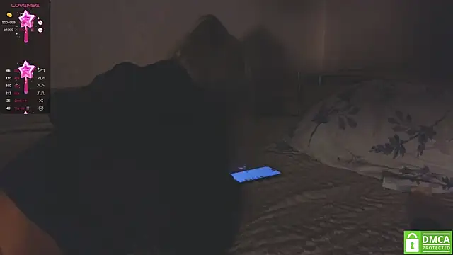 KittenFang online show from 10.04.25