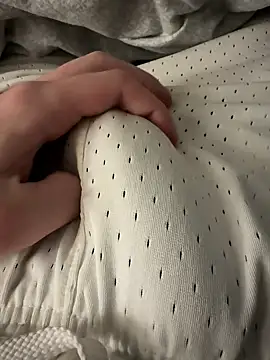 Snapshot of Thomas3325 chatting on 10.31.25 Thomas3325 online show from 10.31.25