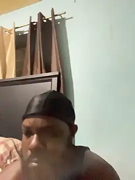 PrettyBudyHead online show from 04.08.26