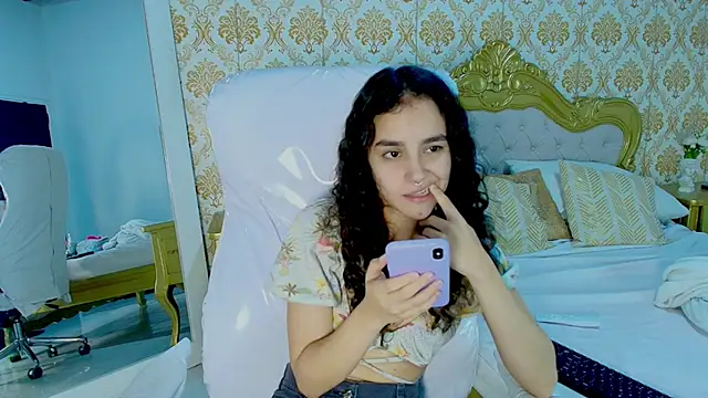 JessB  online show from 10.17.25