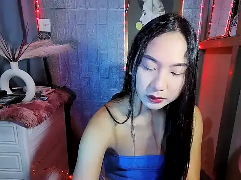 Nathalie Smith19 online show from 04.25.26