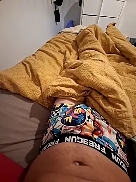 Yoaannn online show from 10.12.25