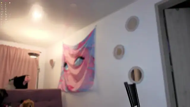 Snapshot of colette_e chatting on 11.12.25 colette e online show from 11.12.25