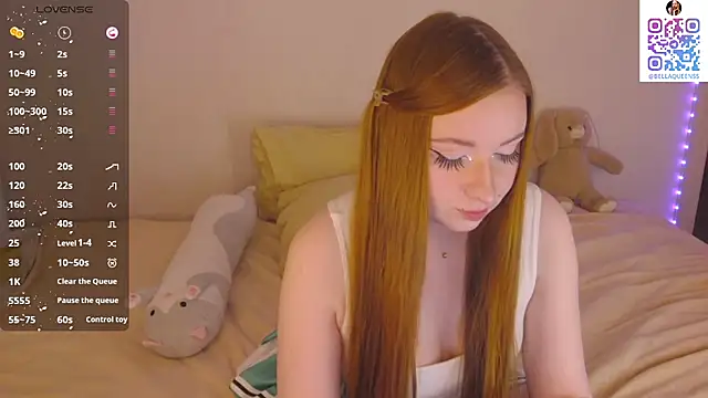 Snapshot of BellaQueenss chatting on 11.09.25 BellaQueenss online show from 11.09.25