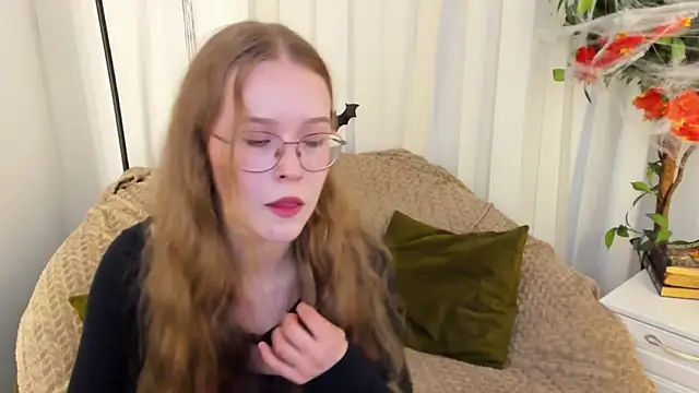 MandyMils online show from 10.25.25