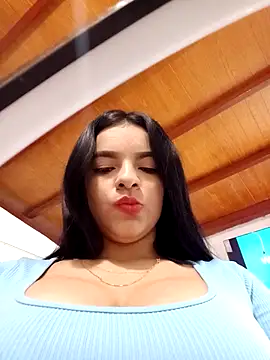 Snapshot of Tugatitacal chatting on 10.04.25 Tugatitacal online show from 10.04.25