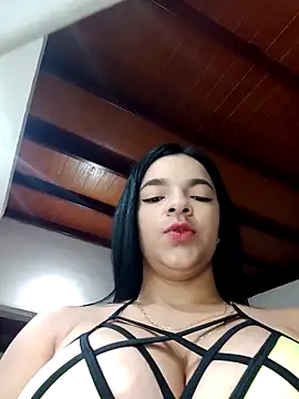 Snapshot of Tugatitacal chatting on 10.09.25 Tugatitacal online show from 10.09.25