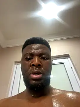 Snapshot of Dynamite_cums_in_size_2 chatting on 12.01.25 Dynamite cums in size 2 online show from 12.01.25