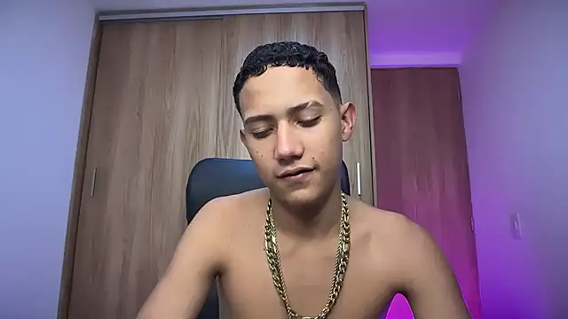 Toy boy777 online show from 02.22.26