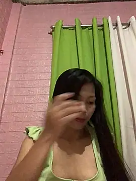 Snapshot of Cleo17 chatting on 06.18.26 Cleo17 online show from 06.18.26