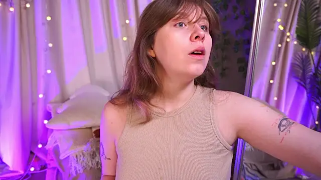 Snapshot of Sense_Of_Rosemary chatting on 02.01.26 Sense Of Rosemary online show from 02.01.26