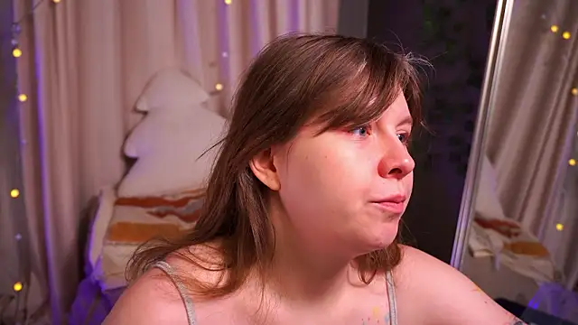 Snapshot of Sense_Of_Rosemary chatting on 02.06.26 Sense Of Rosemary online show from 02.06.26