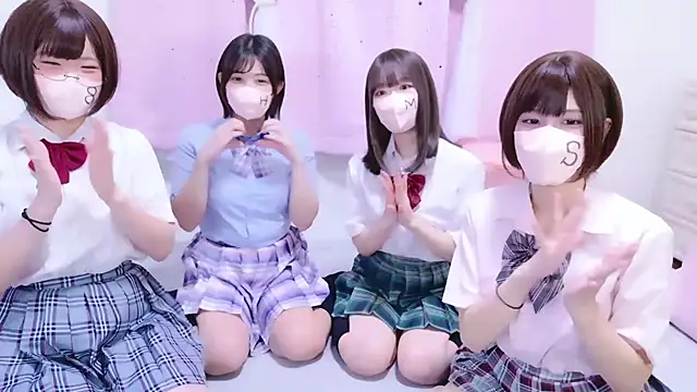 Snapshot of Saaya_xx chatting on 09.10.25 Saaya xx online show from 09.10.25