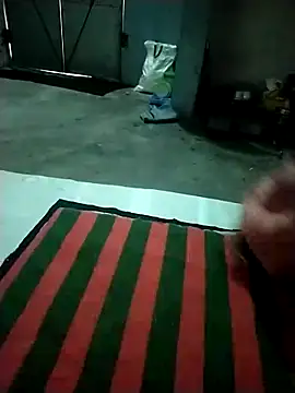 Snapshot of Lovelycpl65 chatting on 10.31.25 Lovelycpl65 online show from 10.31.25