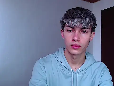 john vichenso online show from 10.19.25