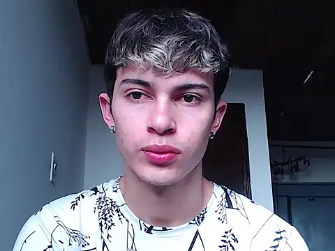 john vichenso online show from 02.26.26