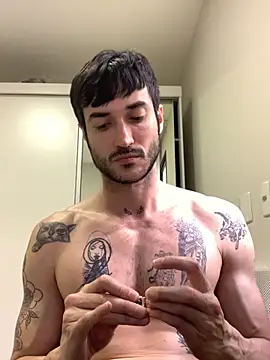 Snapshot of Fubinha chatting on 10.05.25 Fubinha online show from 10.05.25