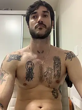 Snapshot of Fubinha chatting on 11.10.25 Fubinha online show from 11.10.25