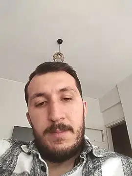 Snapshot of Swekan chatting on 02.20.26 Swekan online show from 02.20.26