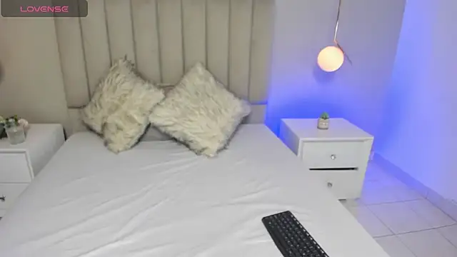 Dani rosse  online show from 10.10.25