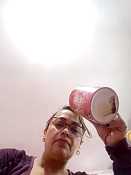 Snapshot of Lady_16 chatting on 02.06.26 Lady 16 online show from 02.06.26