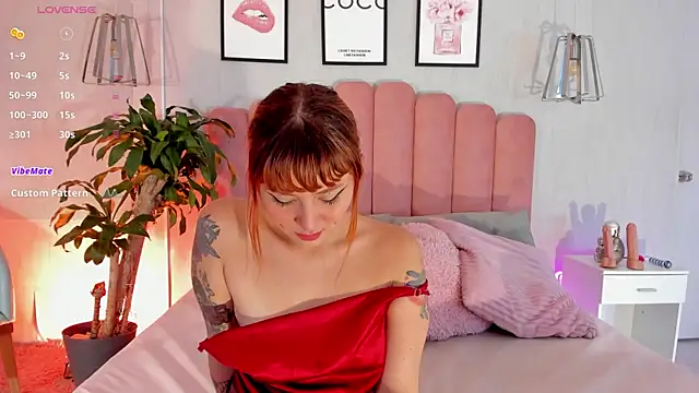 raven black  online show from 09.23.25