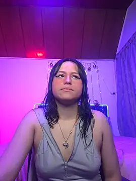 Eymmy 24 online show from 11.15.25