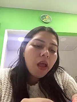 Snapshot of yesi-nursehot chatting on 11.10.25 yesi-nursehot online show from 11.10.25