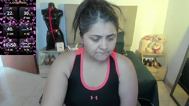 TifanyAmazinng online show from 01.08.26