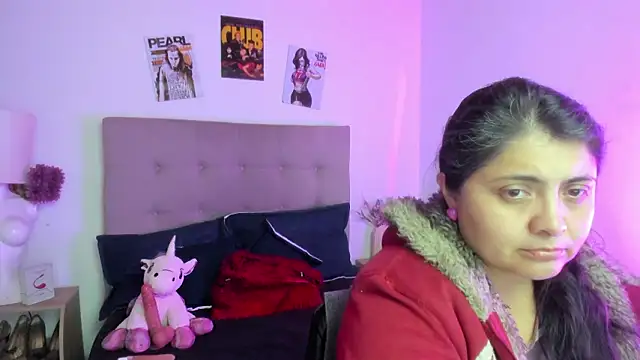 TifanyAmazinng online show from 02.06.26