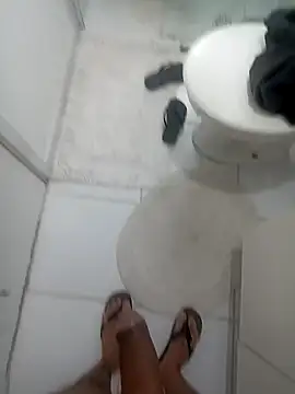 comobucetinhas online show from 10.09.25