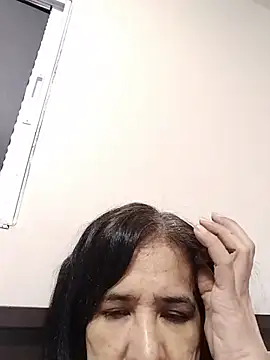 Prettysweetmum online show from 06.22.26