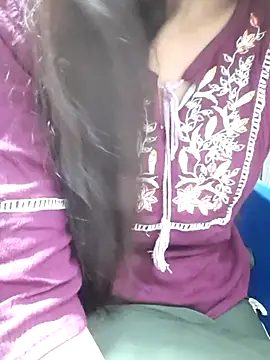 Aarti-kumri online show from 11.06.25