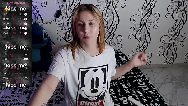 RoyAngela online show from 11.14.25