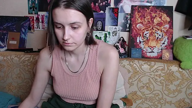 AliceChio online show from 09.17.25