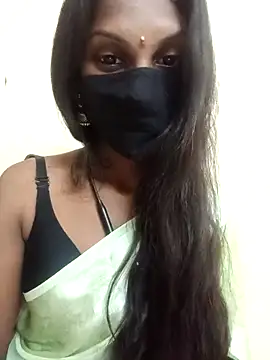 Snapshot of kavya-telugu84 chatting on 10.24.25 kavya-telugu84 online show from 10.24.25