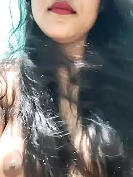 Snapshot of SugarWithSpice chatting on 10.24.25 SugarWithSpice online show from 10.24.25