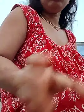 Magic-heart1 online show from 10.25.25