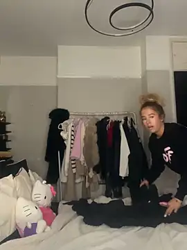 Snapshot of Aurorajadex chatting on 11.06.25 Aurorajadex online show from 11.06.25