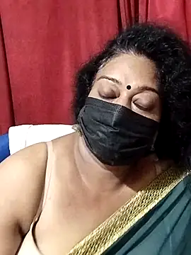 Snapshot of surekha-30 chatting on 10.17.25 surekha-30 online show from 10.17.25